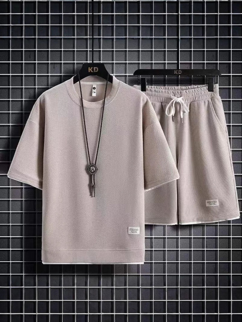 Men's Round-neck T-shirt and Shorts Set