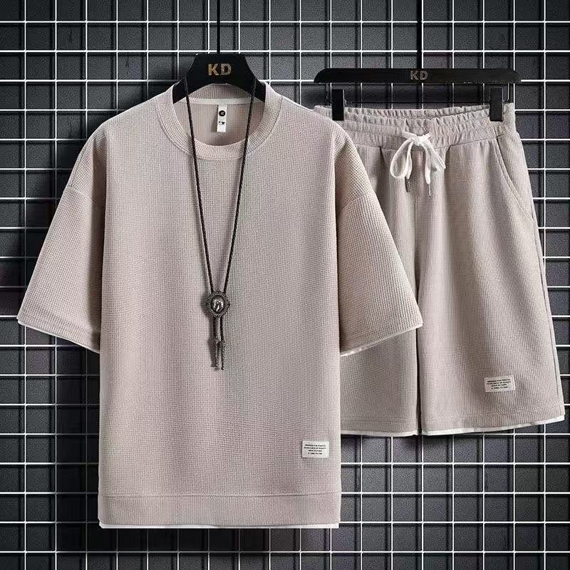 Men's Round-neck T-shirt and Shorts Set