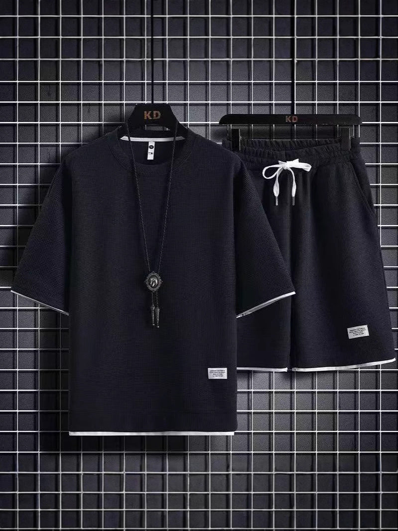 Men's Round-neck T-shirt and Shorts Set